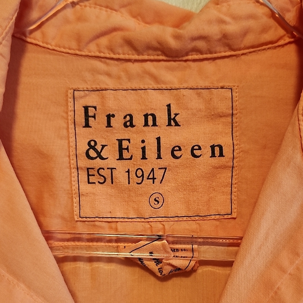 Frank & Eileen Light Peachy Pink Beach Vacation Resort Shirt Designer Luxury Sm - Picture 2 of 9